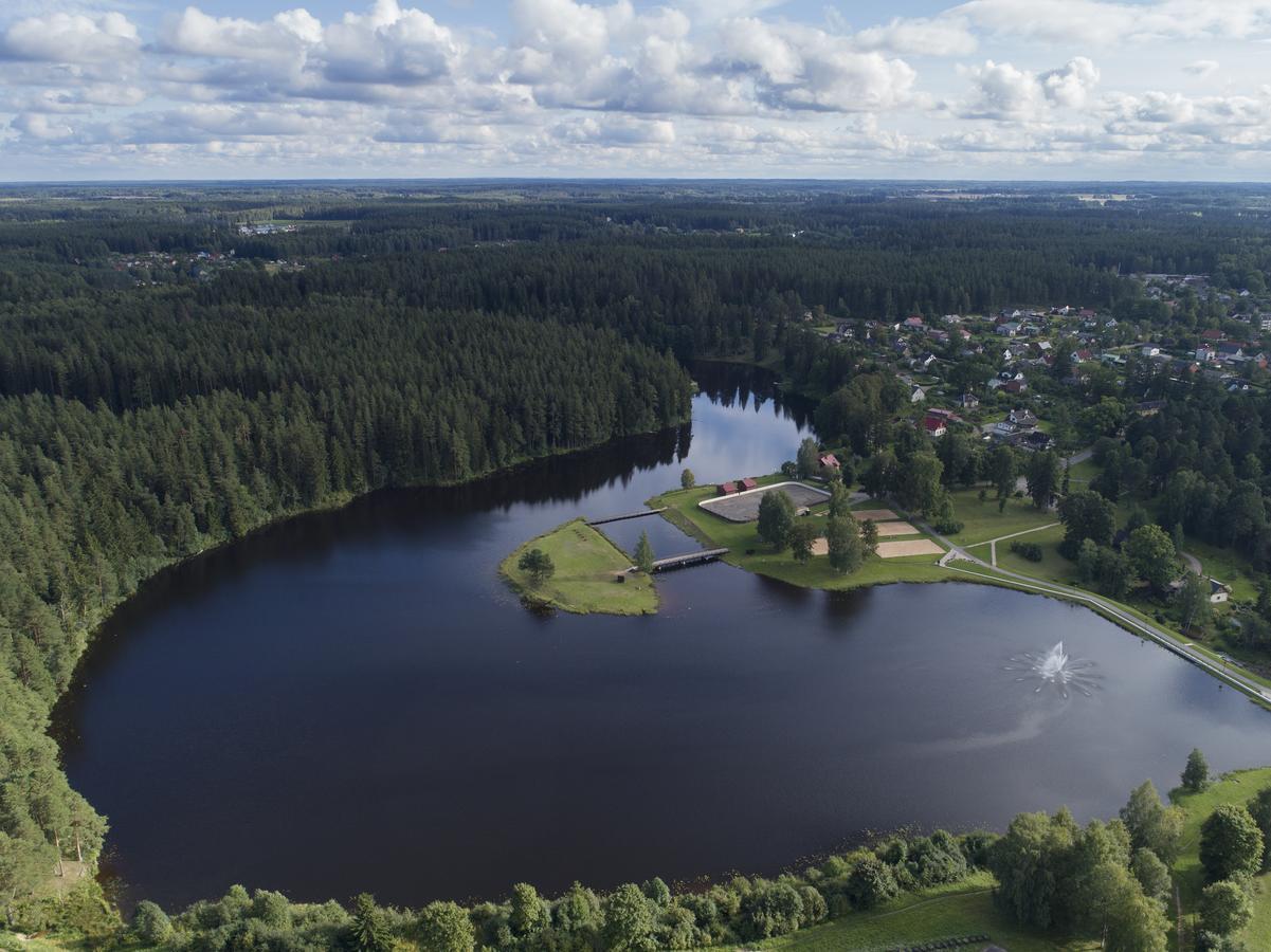 Park Hotel Bruzis Smiltene Kültér fotó